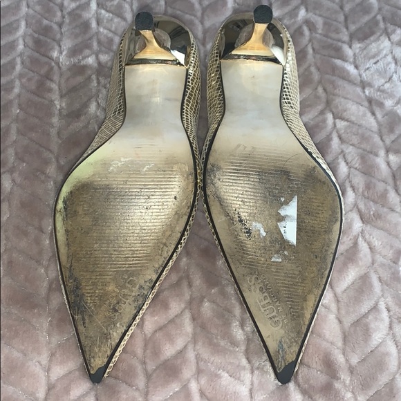 Guess Heels - Picture 4 of 5